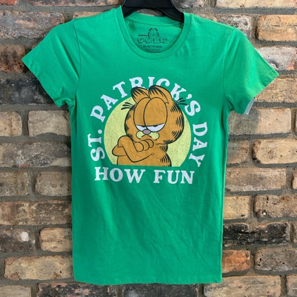 Garfield St. Patrick’s Day shirt xsmall NWT